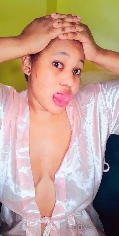 Lydia, 22 years beautiful nude Nairobi escorts girl, height 158 sm, Weight  kg