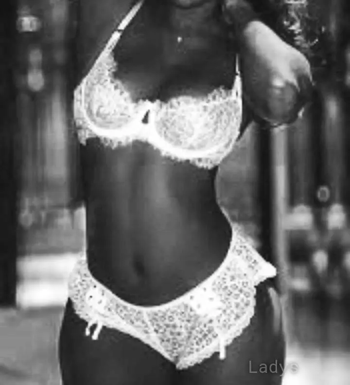 Marita, 23 years beautiful nude Nairobi escorts girl, height  sm, Weight  kg