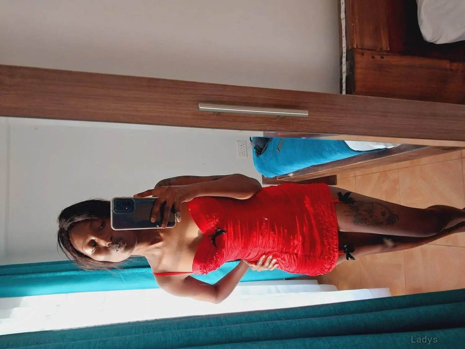 Queenn, 27 years beautiful nude Nairobi escorts girl, height 176 sm, Weight  kg