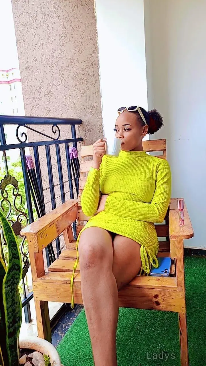 Shey, 23 years beautiful nude Nairobi escorts girl, height 153 sm, Weight  kg