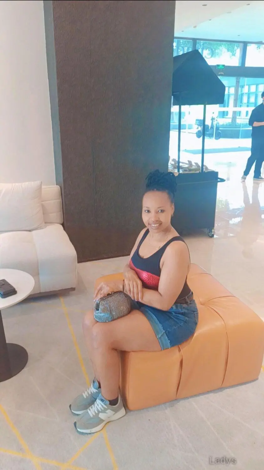 Tamia, 27 years beautiful nude Nairobi escorts girl, height 154 sm, Weight kg