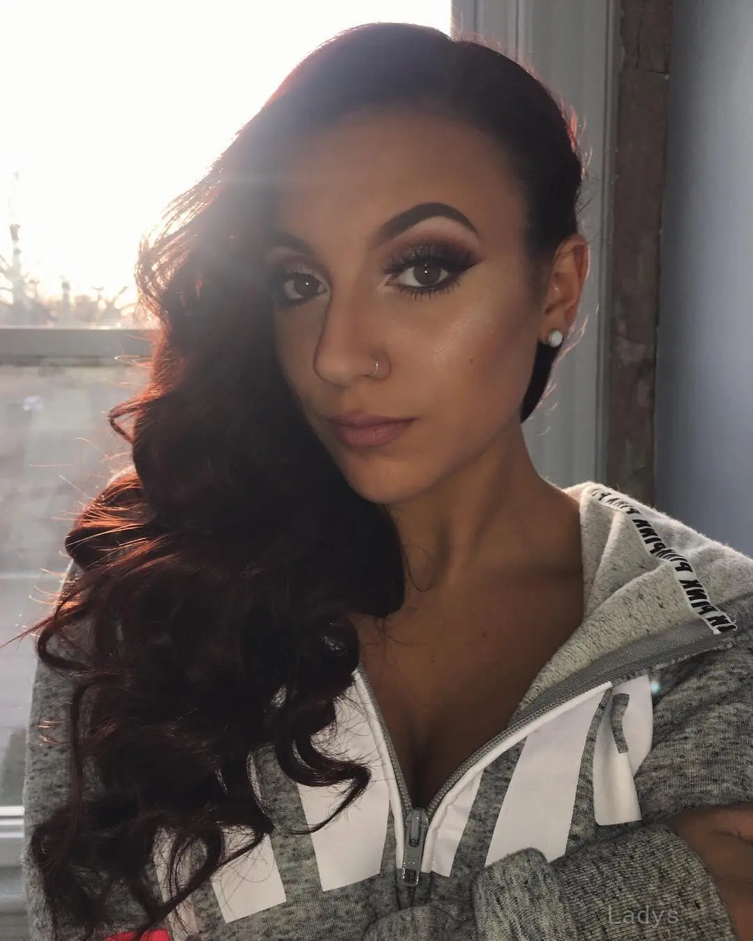 Sophiarodrigues, 27 years beautiful nude Naples escorts girl, height 166 sm, Weight 52 kg