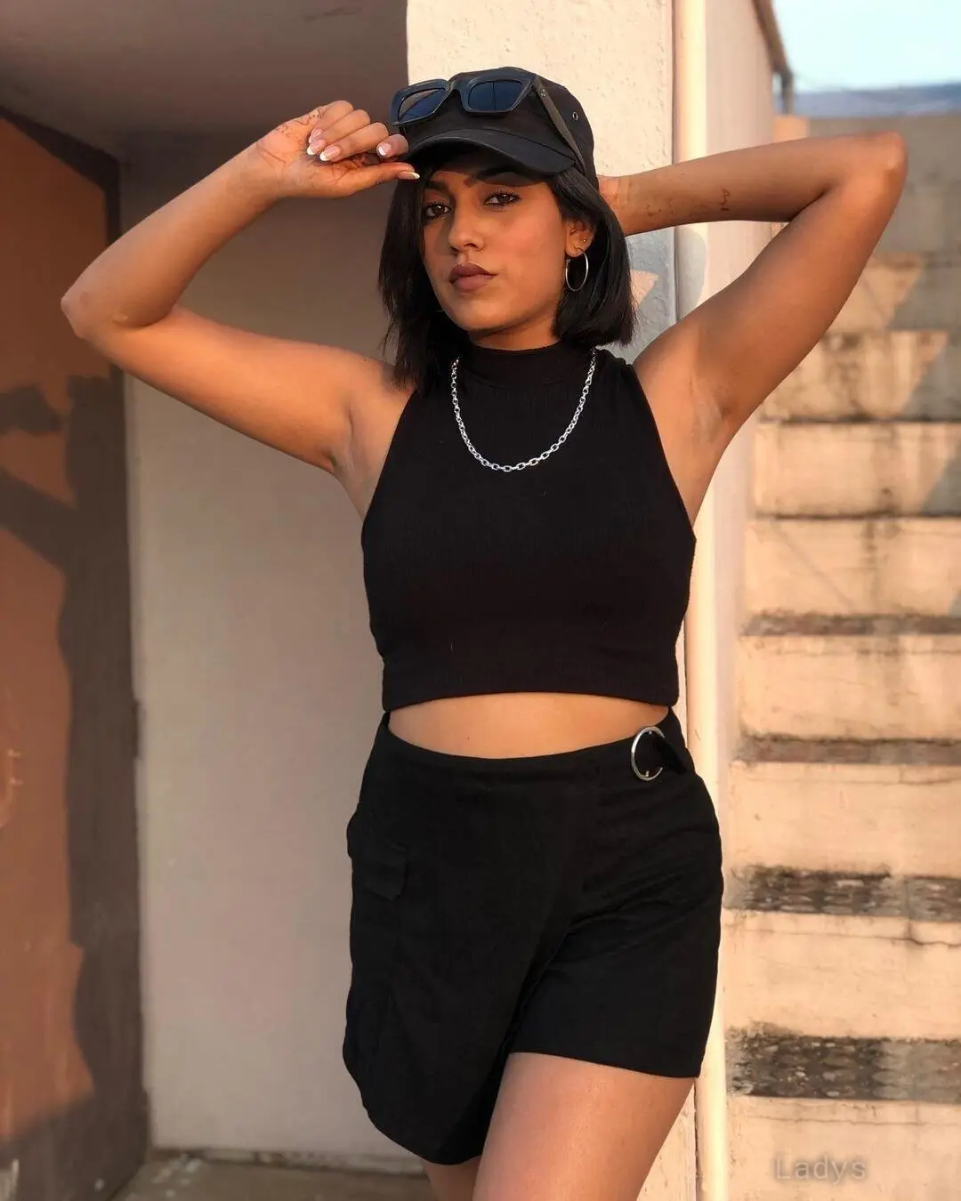 Minaxi, 23 years old Nashik escort girl with big tits, height 165 sm, Weight kg
