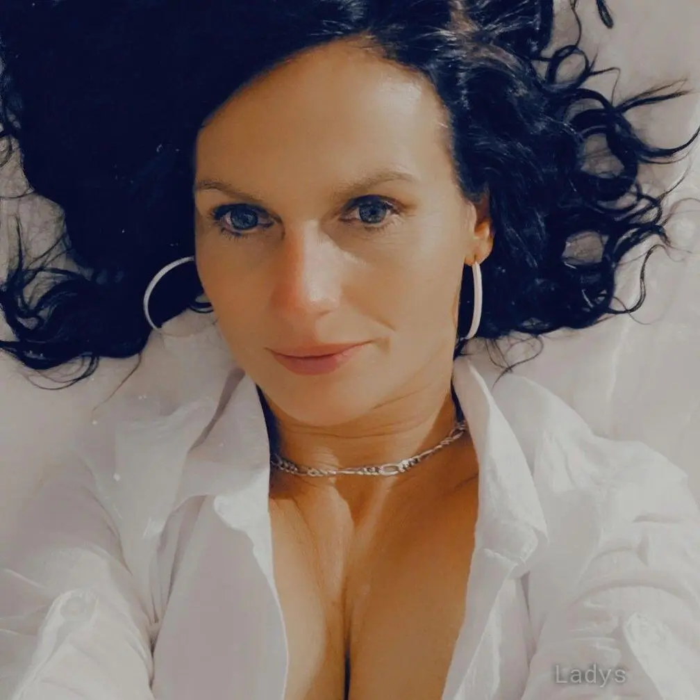 Lady Shae, 29 years old Nashville escort girl with big tits, height 159 sm, Weight 55 kg