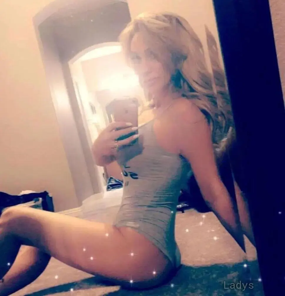 Sunny, 39 years beautiful nude Nashville escorts girl, height 160 sm, Weight 55 kg