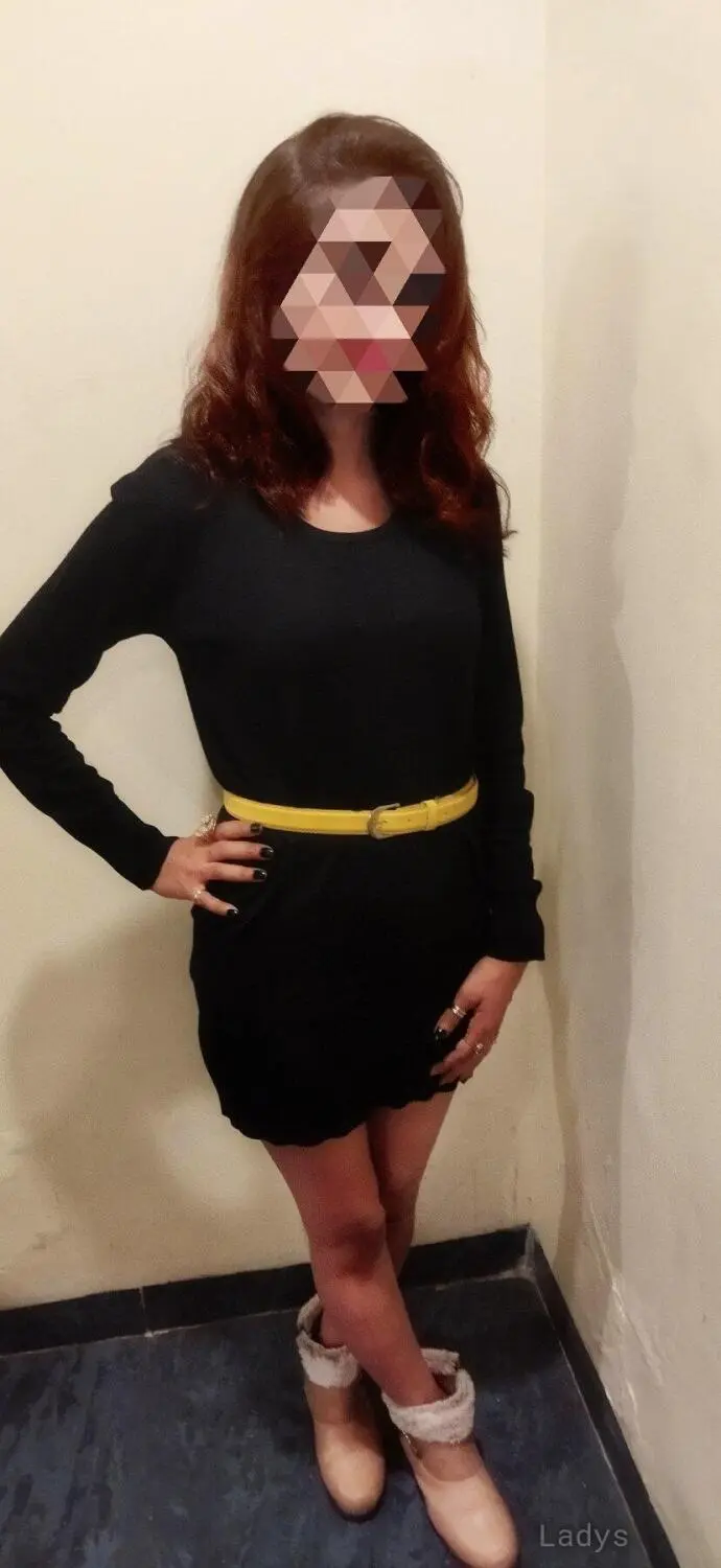 Aditi, 24 years old Navi Mumbai escort girl with big tits, height 164 sm, Weight  kg-1
