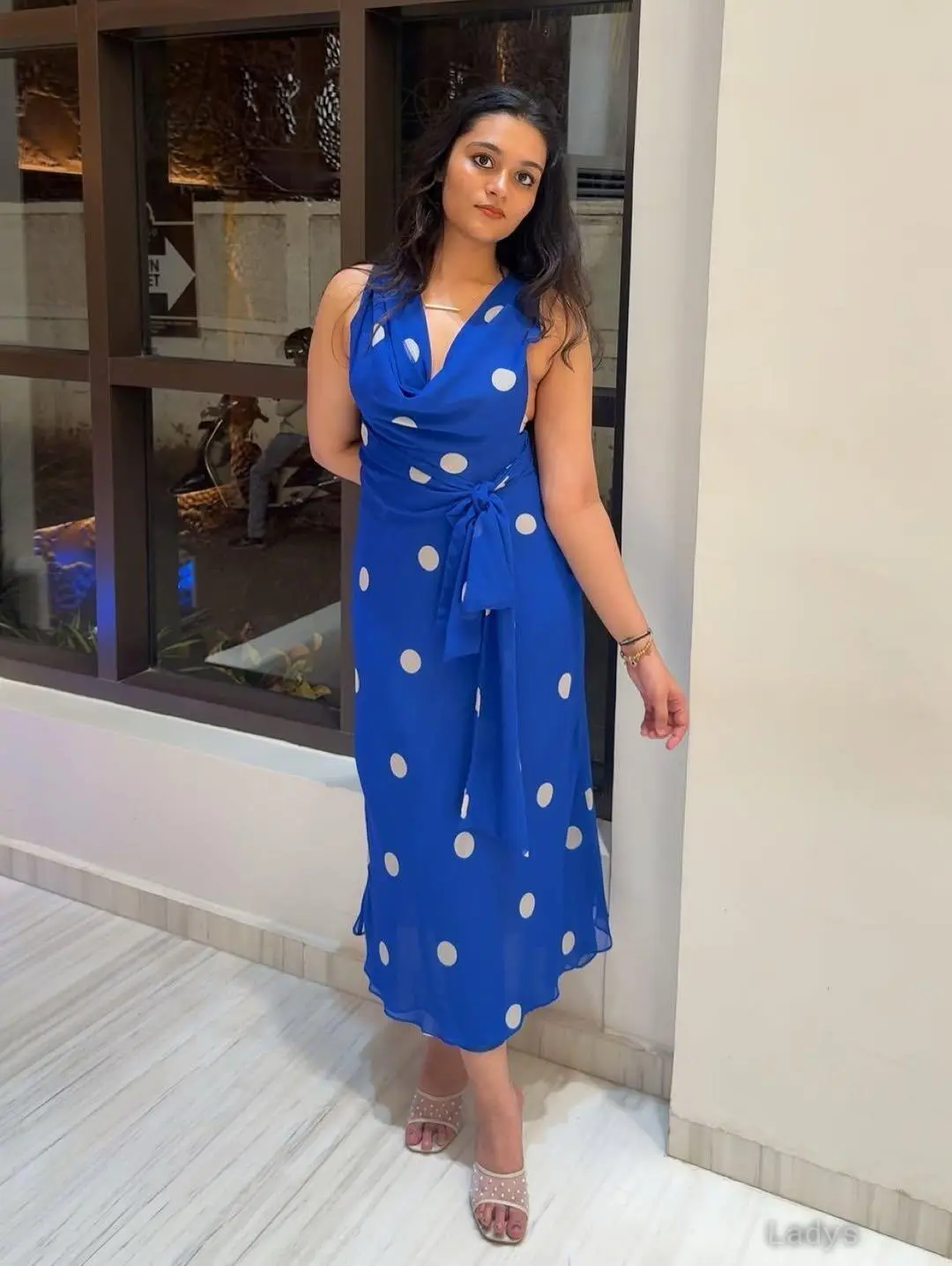 Apurva, 22 years old Navi Mumbai escort girl with big tits, height 154 sm, Weight  kg