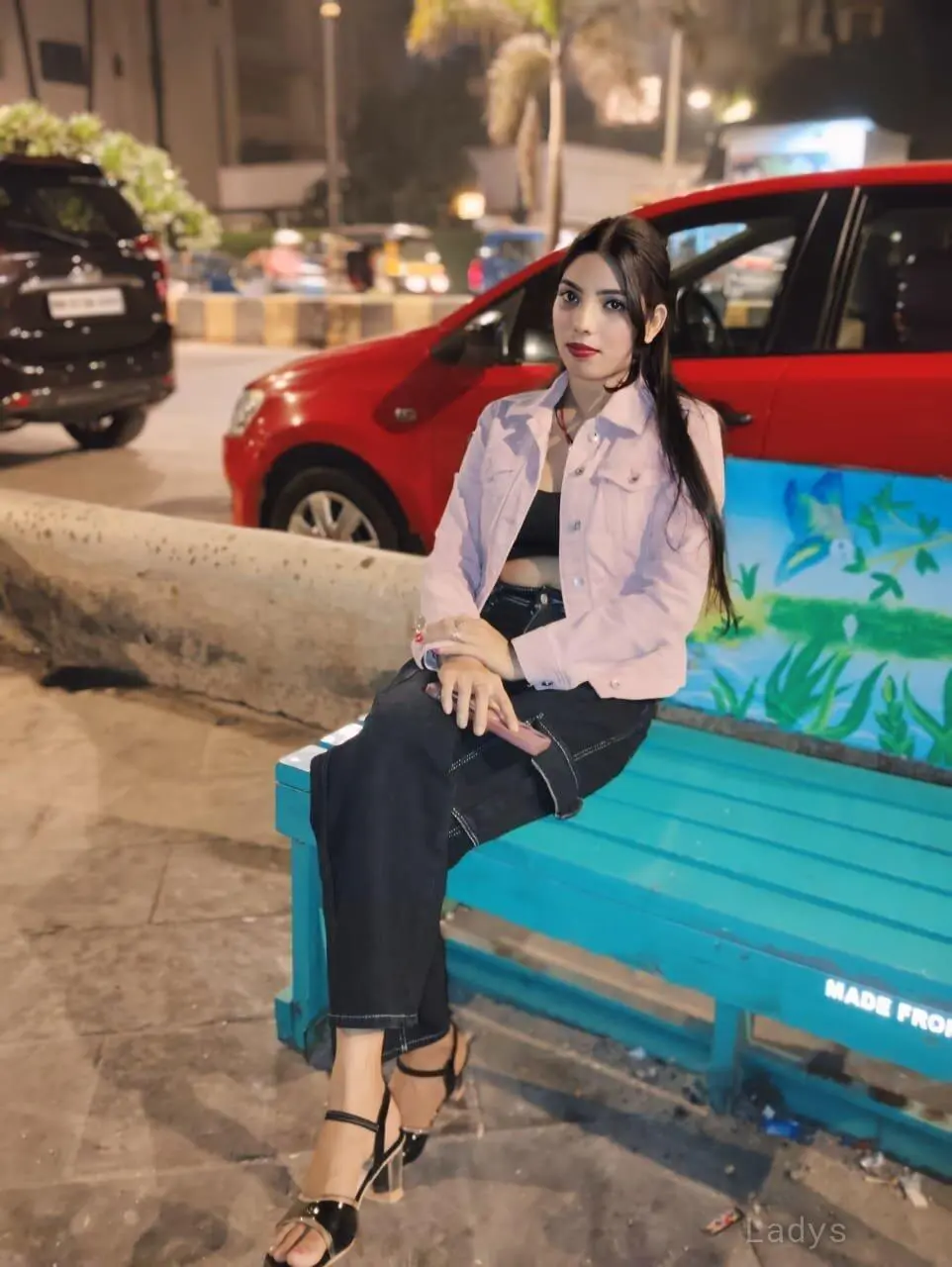 Bea, 25 years old Navi Mumbai escort girl with big tits, height 154 sm, Weight kg