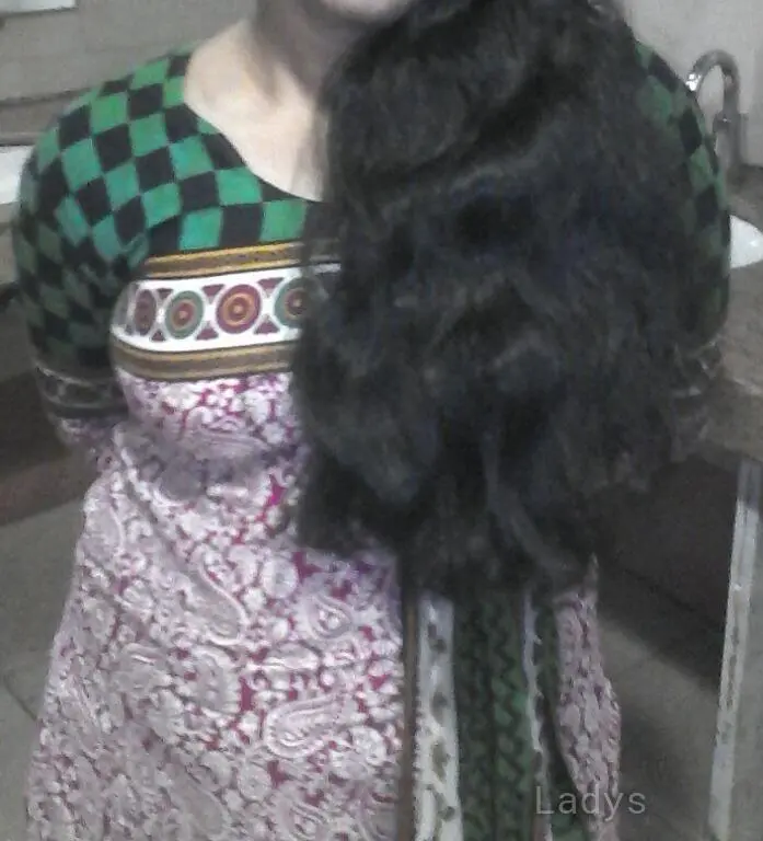Farheen, 27 years old Navi Mumbai escort girl with big tits, height 153 sm, Weight kg