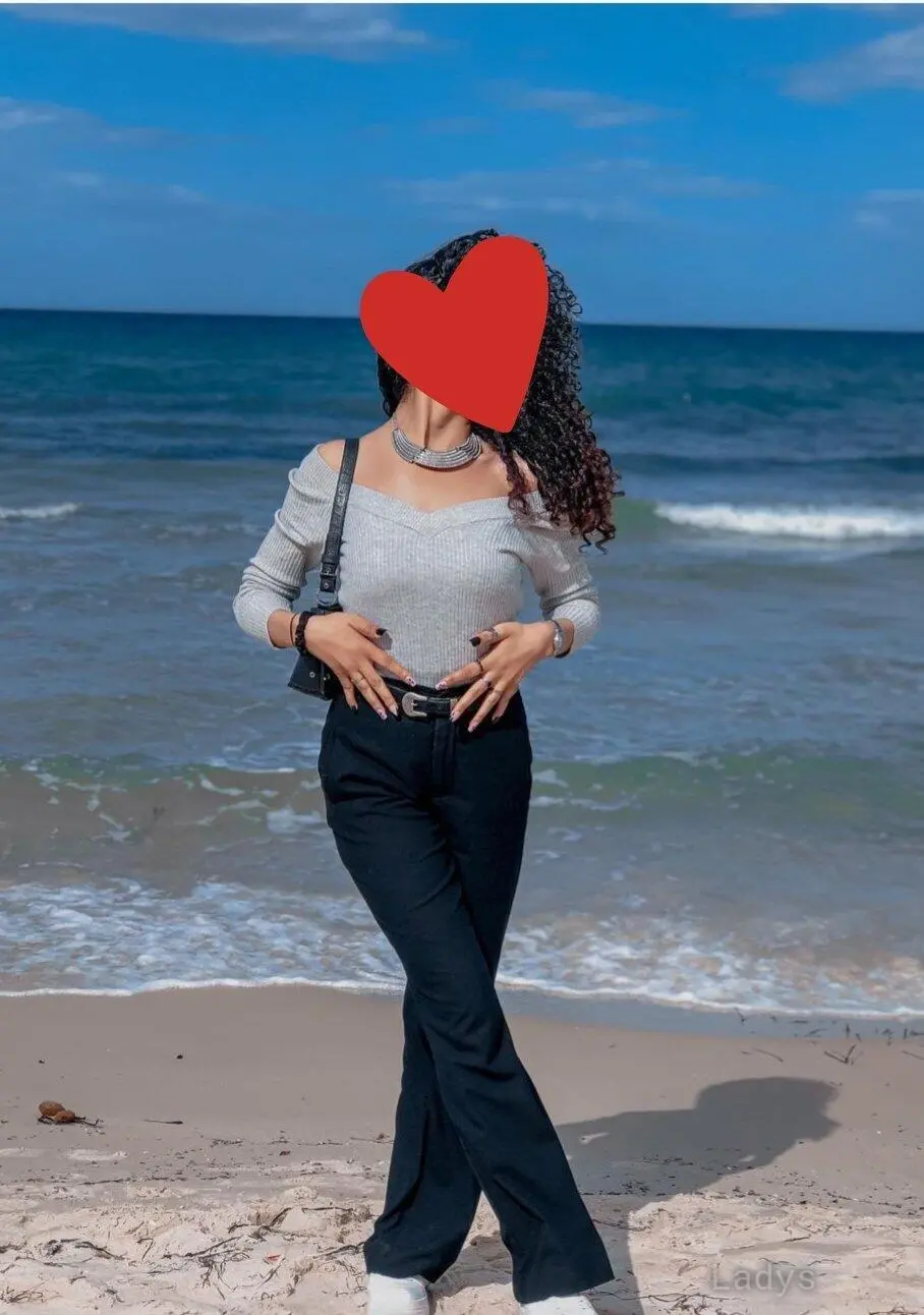 Jane, 24 years old Navi Mumbai escort girl with big tits, height 153 sm, Weight  kg