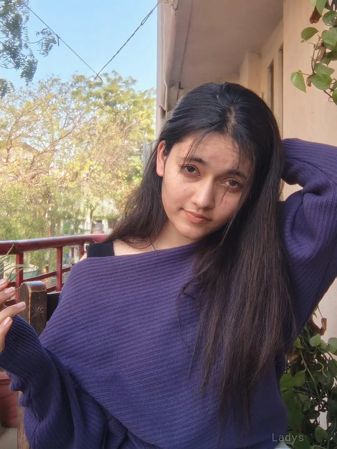 Rashmika, 23 years old Navi Mumbai escort girl with big tits, height 156 sm, Weight  kg