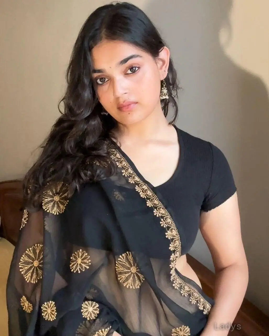 Sana, 23 years old Navi Mumbai escort girl with big tits, height 170 sm, Weight kg