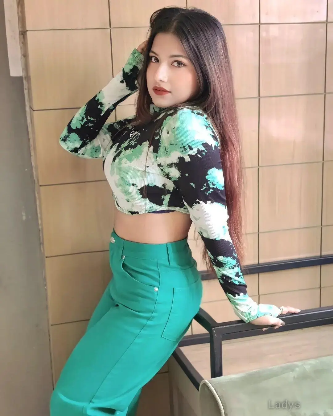 Supriya, 23 years old Navi Mumbai escort girl with big tits, height 153 sm, Weight kg