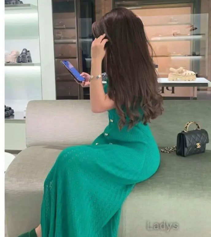 Aarohi,  years beautiful nude Navi Mumbai escorts girl, height  sm, Weight  kg