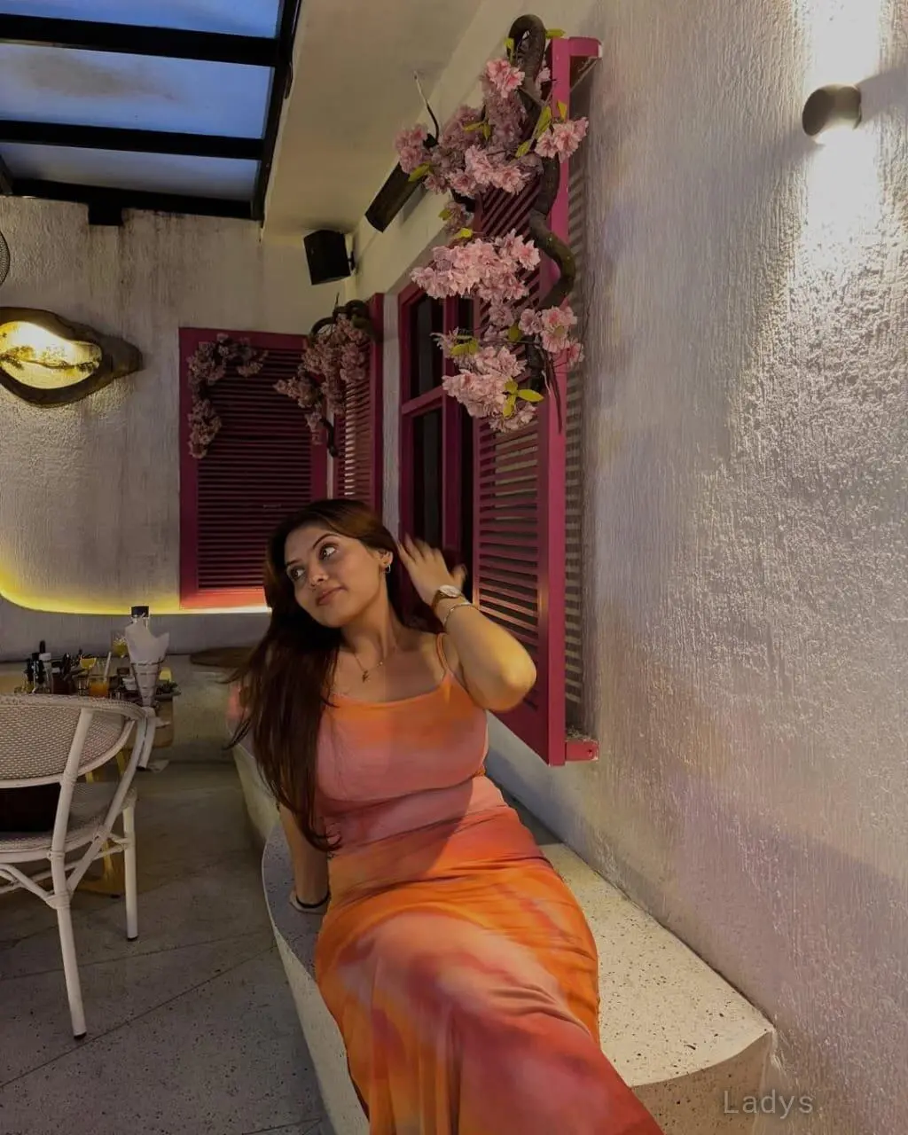 Anamika, 22 years beautiful nude Navi Mumbai escorts girl, height 154 sm, Weight kg