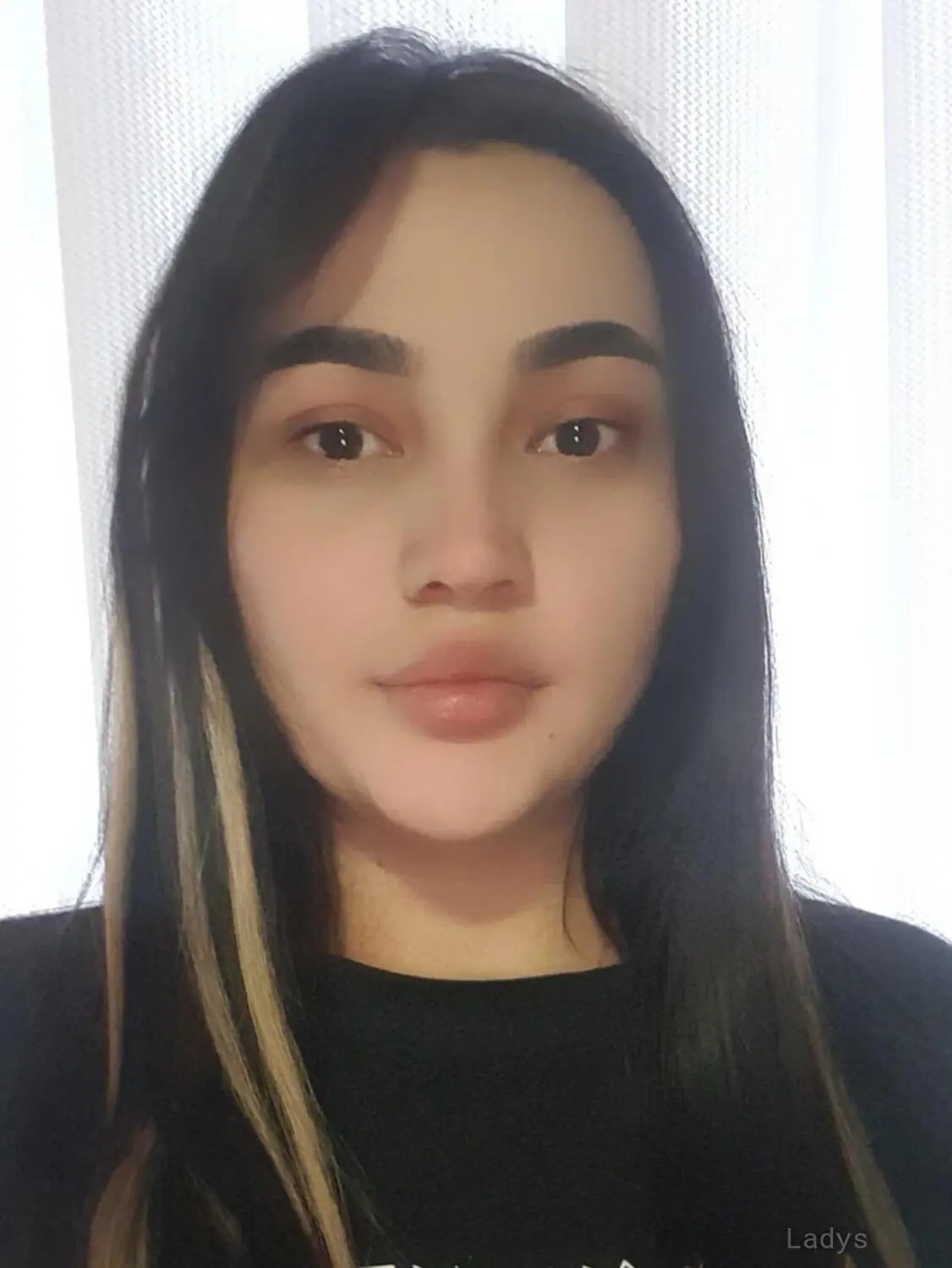 Monika, 22 years beautiful nude Navi Mumbai escorts girl, height 153 sm, Weight  kg