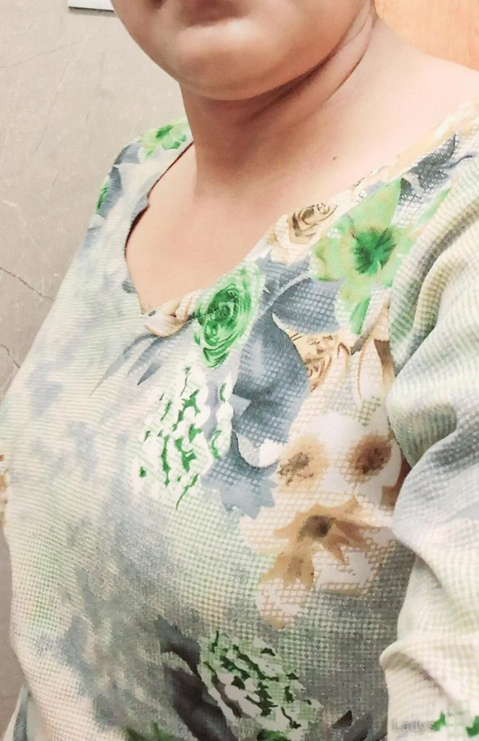 Rosy, 28 years beautiful nude Navi Mumbai escorts girl, height 153 sm, Weight kg