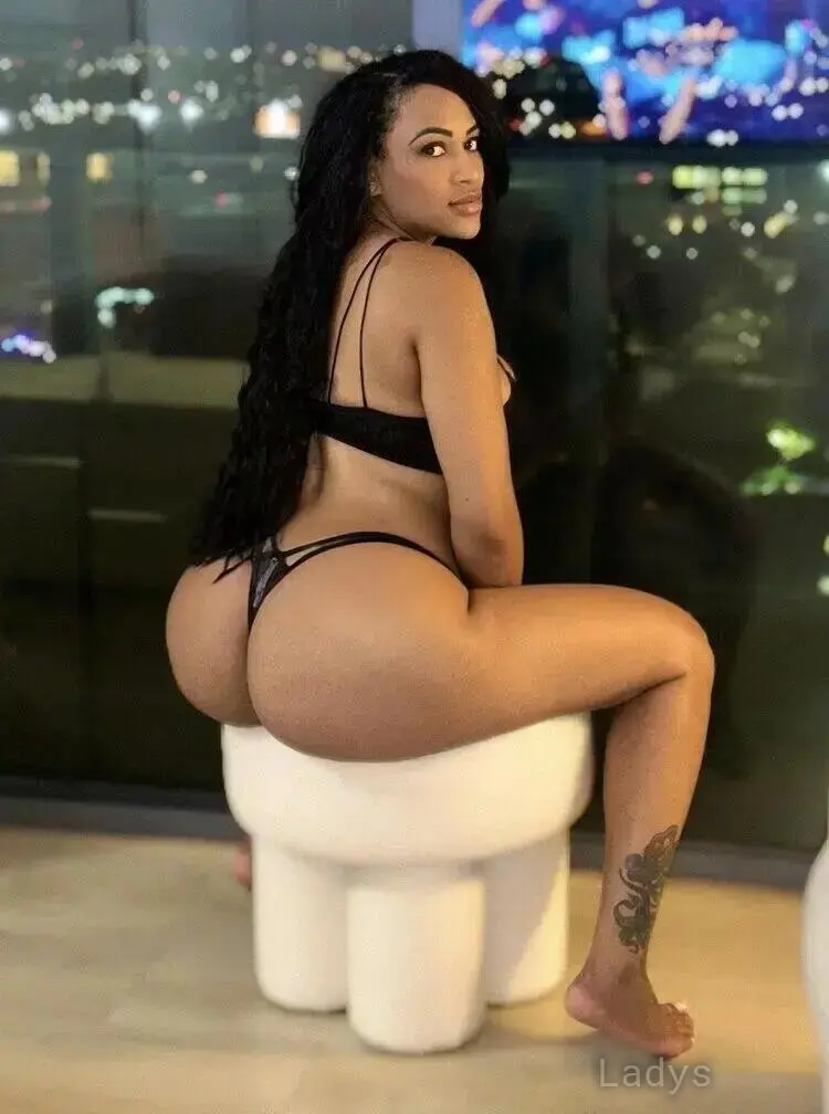 Dior, 25 years beautiful nude New Jersey escorts girl, height 172 sm, Weight 66 kg