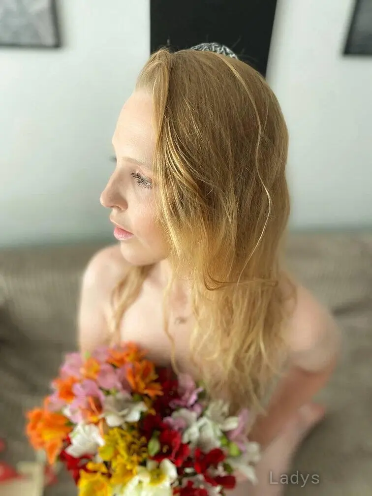 European Alina, 23 years beautiful nude New Jersey escorts girl, height 170 sm, Weight 53 kg