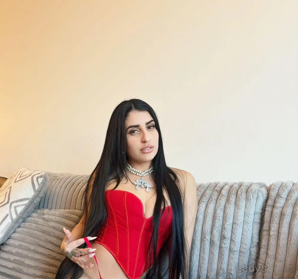 Lia, 25 years beautiful nude New Jersey escorts girl, height 160 sm, Weight 60 kg