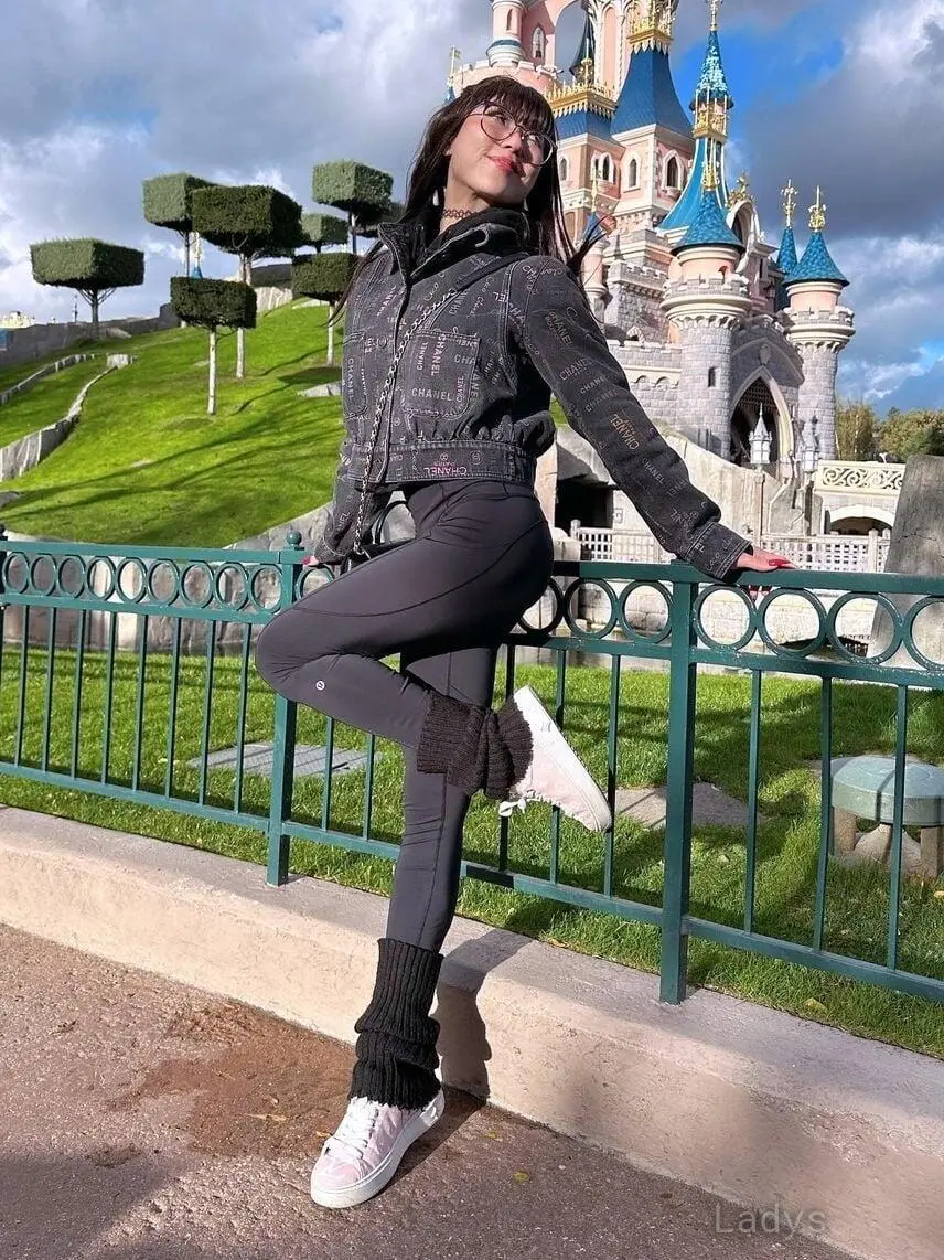 Stella Love, 34 years beautiful nude New Jersey escorts girl, height 158 sm, Weight 59 kg