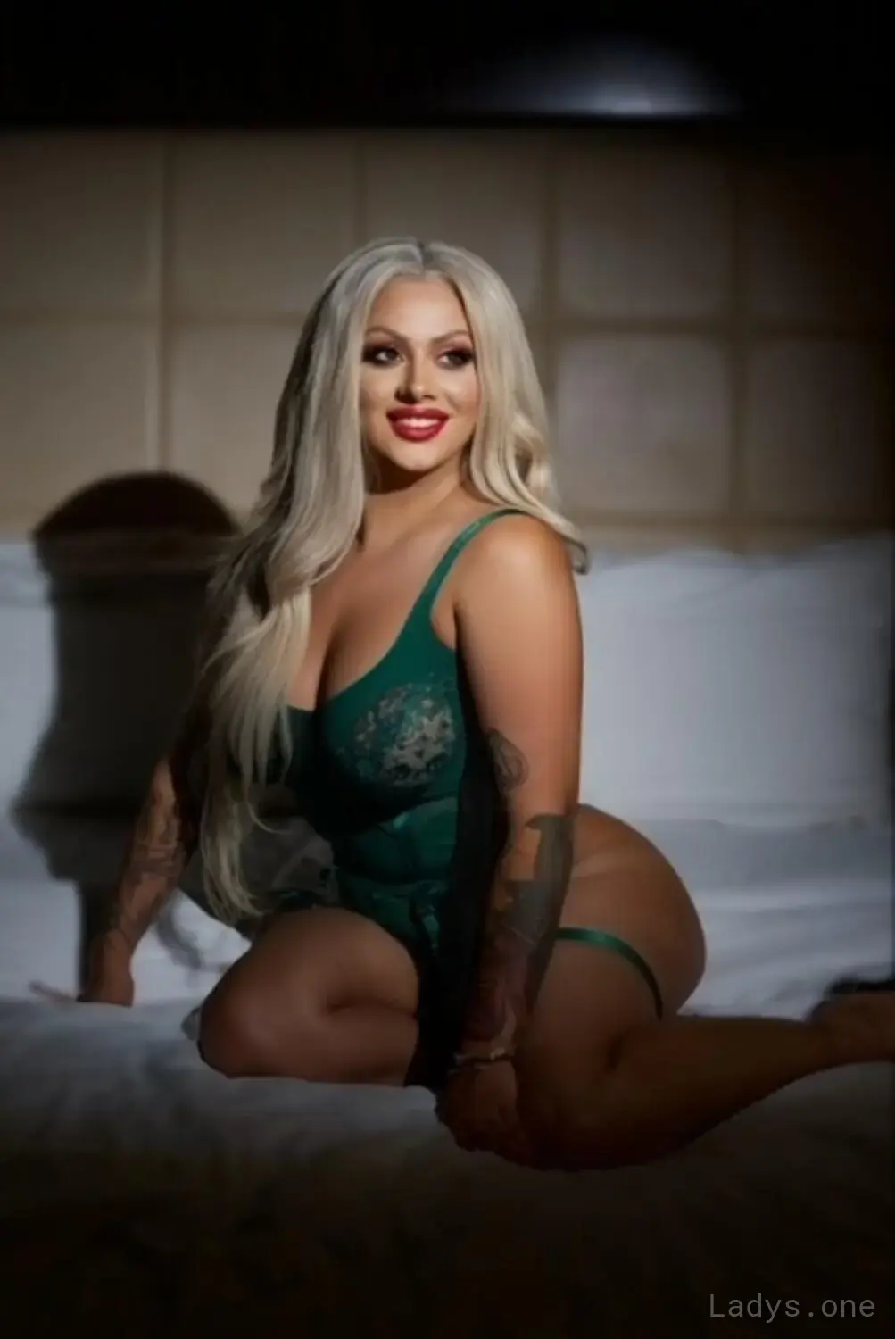 JAYLIN, 30 years old New Orleans escort girl with big tits, height 163 sm, Weight 61 kg