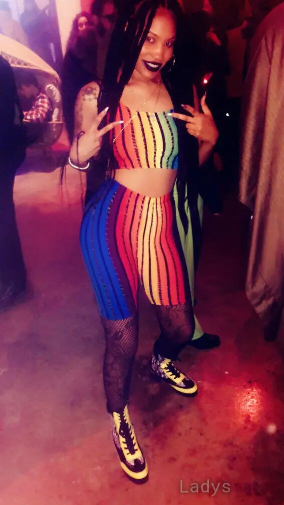 Clarissa, 27 years old New York escort girl with big tits, height 175 sm, Weight 66 kg