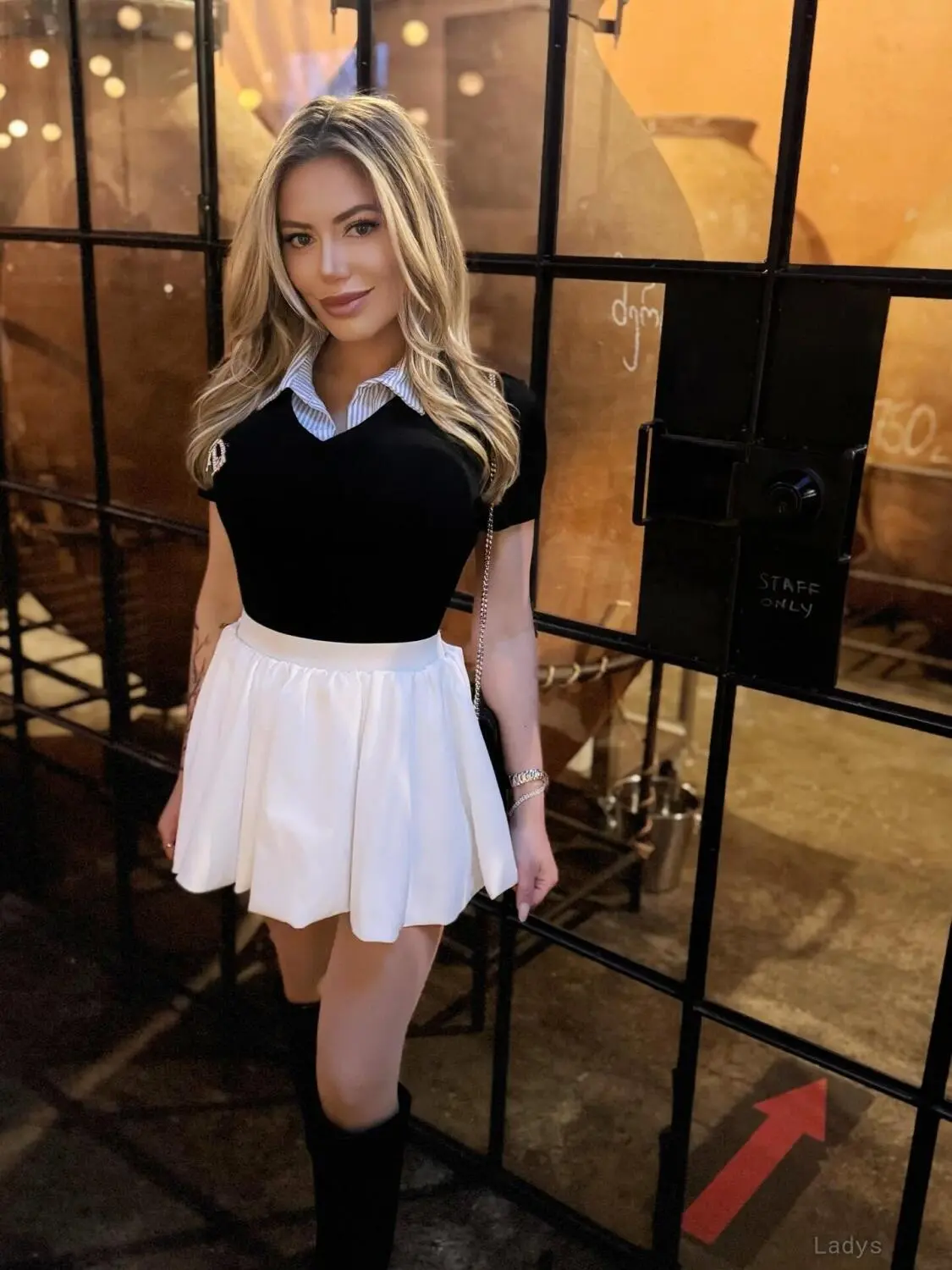 Mini Barbie, 27 years old New York escort girl with big tits, height 169 sm, Weight 59 kg