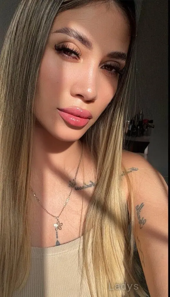 Andrea, 23 years beautiful nude New York escorts girl, height 167 sm, Weight 53 kg