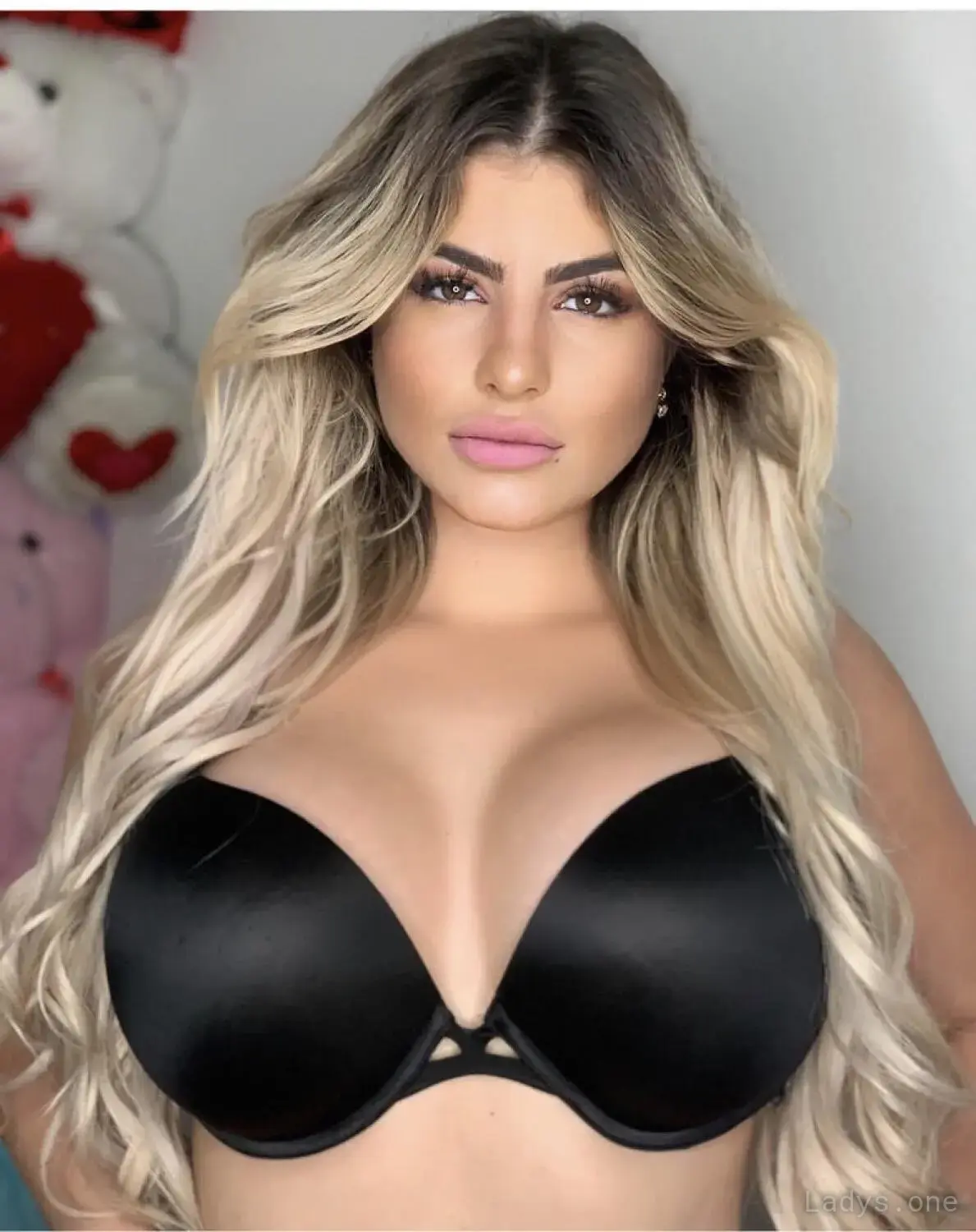CHELSEA TRIBECA, 25 years beautiful nude New York escorts girl, height 163 sm, Weight 53 kg