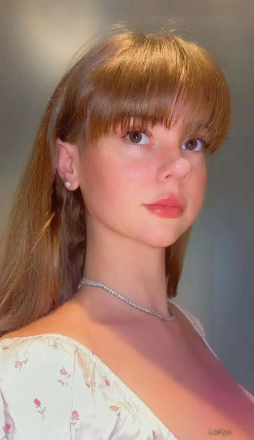Madeline, 20 years beautiful nude New York escorts girl, height 165 sm, Weight 46 kg