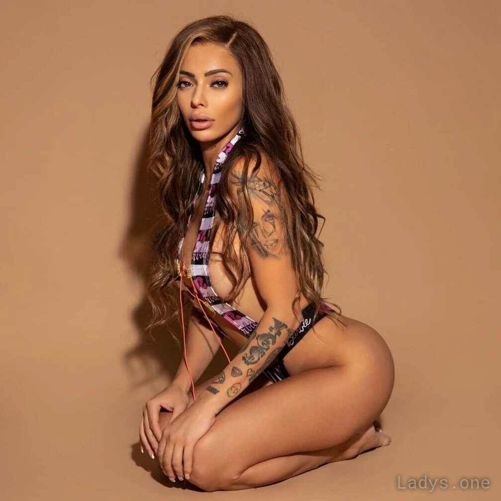 NATALY ROSE, 25 years beautiful nude New York escorts girl, height 133 sm, Weight 57 kg