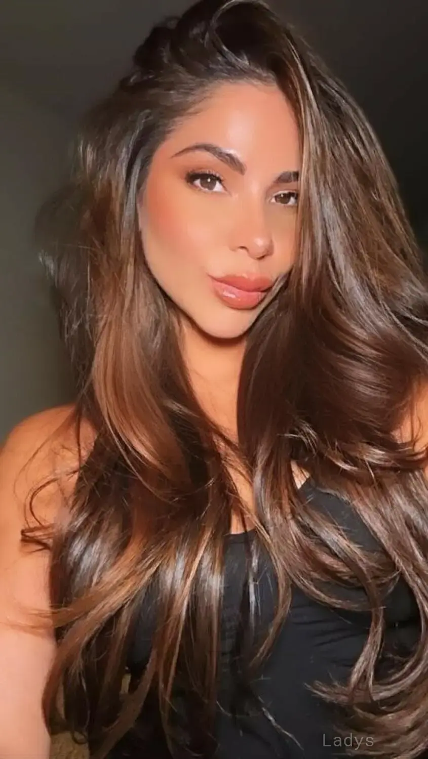 PAULA, 25 years beautiful nude New York escorts girl, height 160 sm, Weight 50 kg