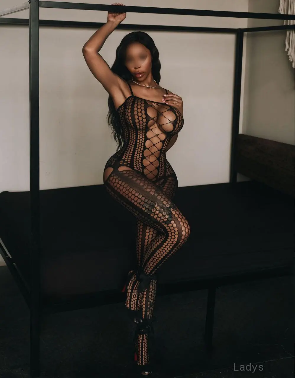 Special Invitation, 27 years beautiful nude New York escorts girl, height 164 sm, Weight 64 kg