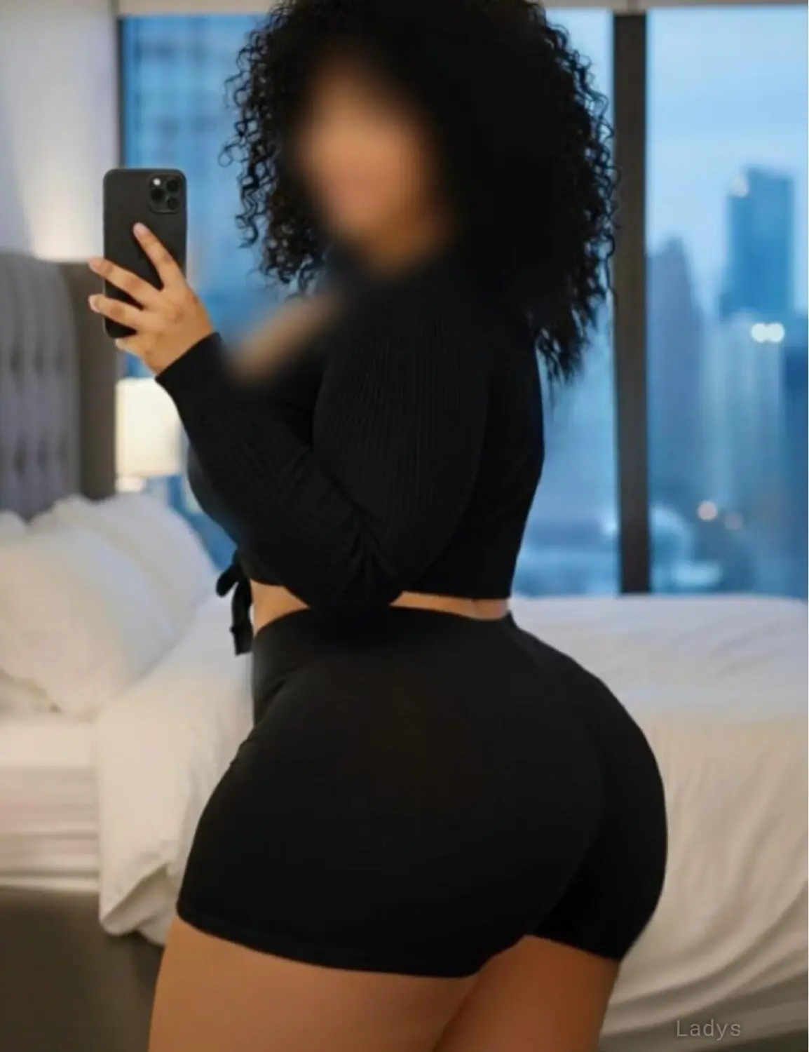 Goddess Jewelz, 32 years beautiful nude Newark escorts girl, height 163 sm, Weight 92 kg