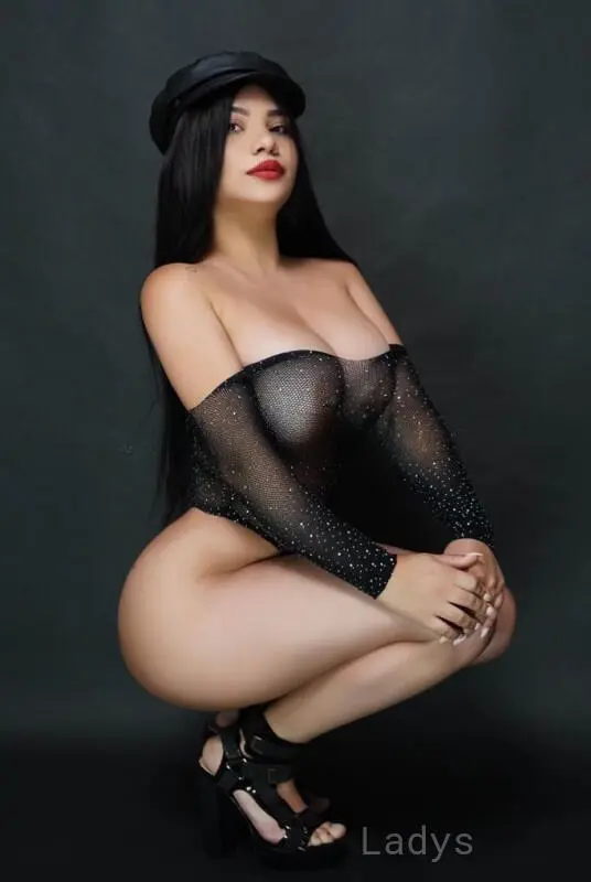 5Sofia, 25 years beautiful nude Nice escorts girl, height 159 sm, Weight 53 kg