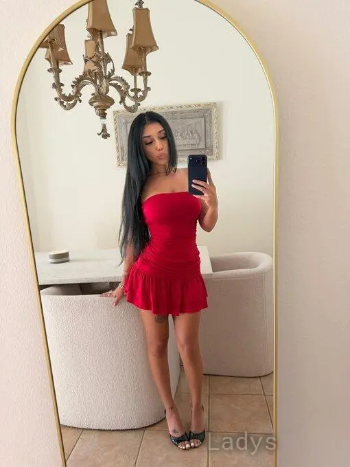 Carina Carina, 29 years beautiful nude Nice escorts girl, height 162 sm, Weight 40 kg