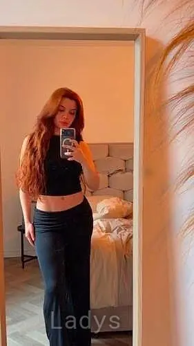 Cassie, 24 years beautiful nude Nice escorts girl, height 169 sm, Weight 51 kg
