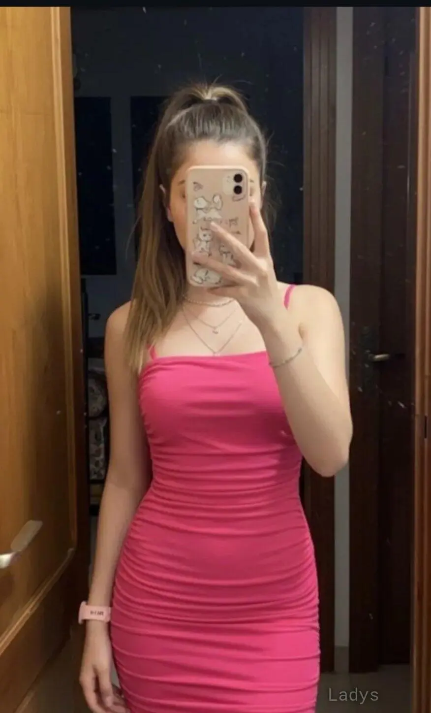 Dhansree, 24 years beautiful nude Noida escorts girl, height 155 sm, Weight kg