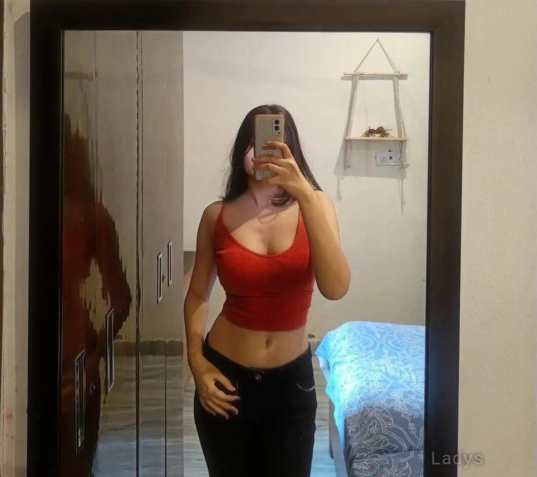 Hanika, 25 years beautiful nude Noida escorts girl, height 166 sm, Weight kg