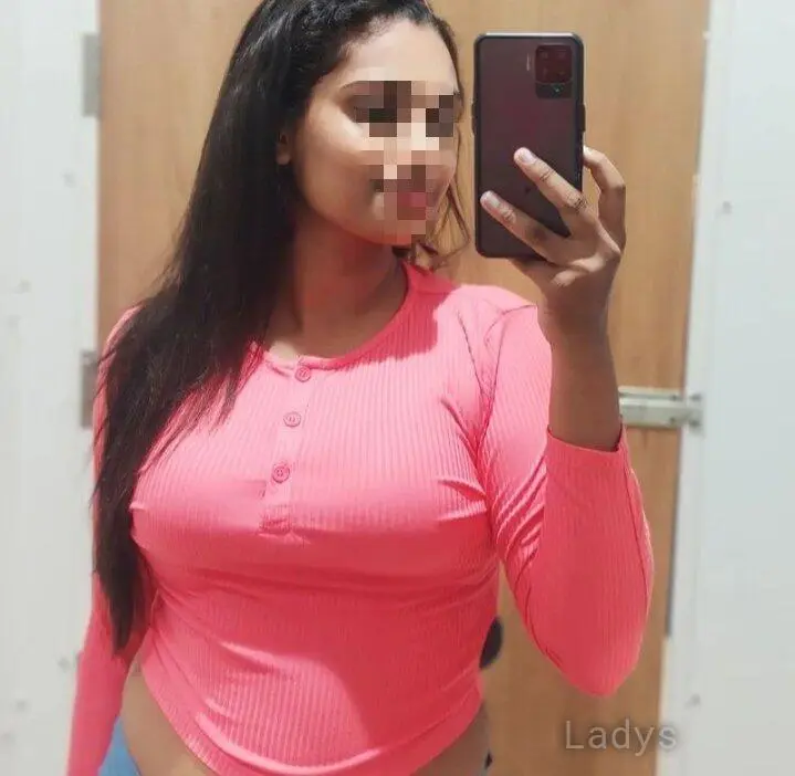 Hetal, 27 years beautiful nude Noida escorts girl, height 154 sm, Weight  kg