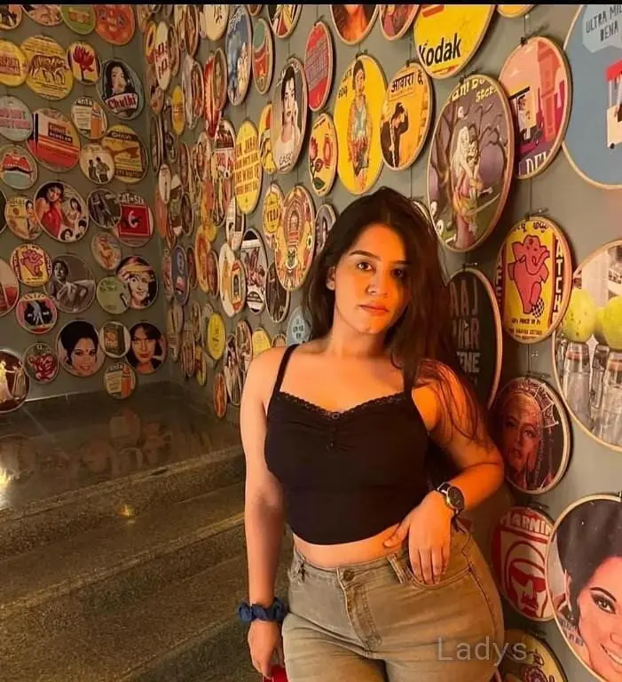 Ola, 22 years beautiful nude Noida escorts girl, height 184 sm, Weight  kg