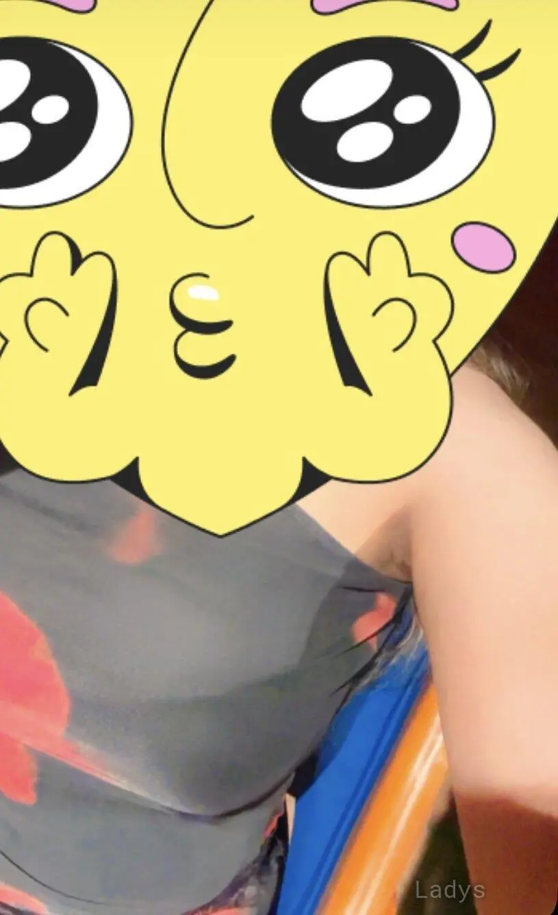 Reena, 26 years beautiful nude Noida escorts girl, height 163 sm, Weight kg