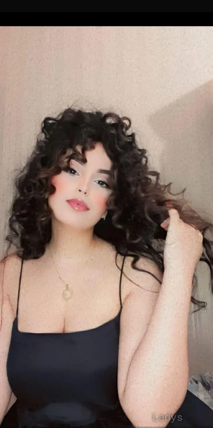 Zahra, 24 years old Novi Sad escort girl with big tits, height 165 sm, Weight  kg