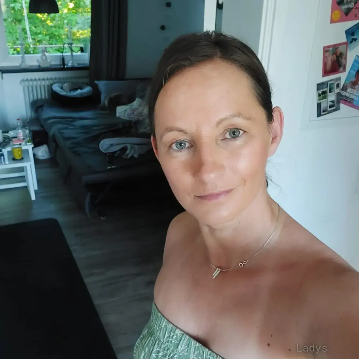 Intensiver Moment, zarte Emotionen, 42 years beautiful nude Nuremberg escorts girl, height 160 sm, Weight 61 kg