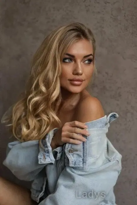 Anastasia, 29 years beautiful nude Ohrid escorts girl, height 171 sm, Weight 55 kg