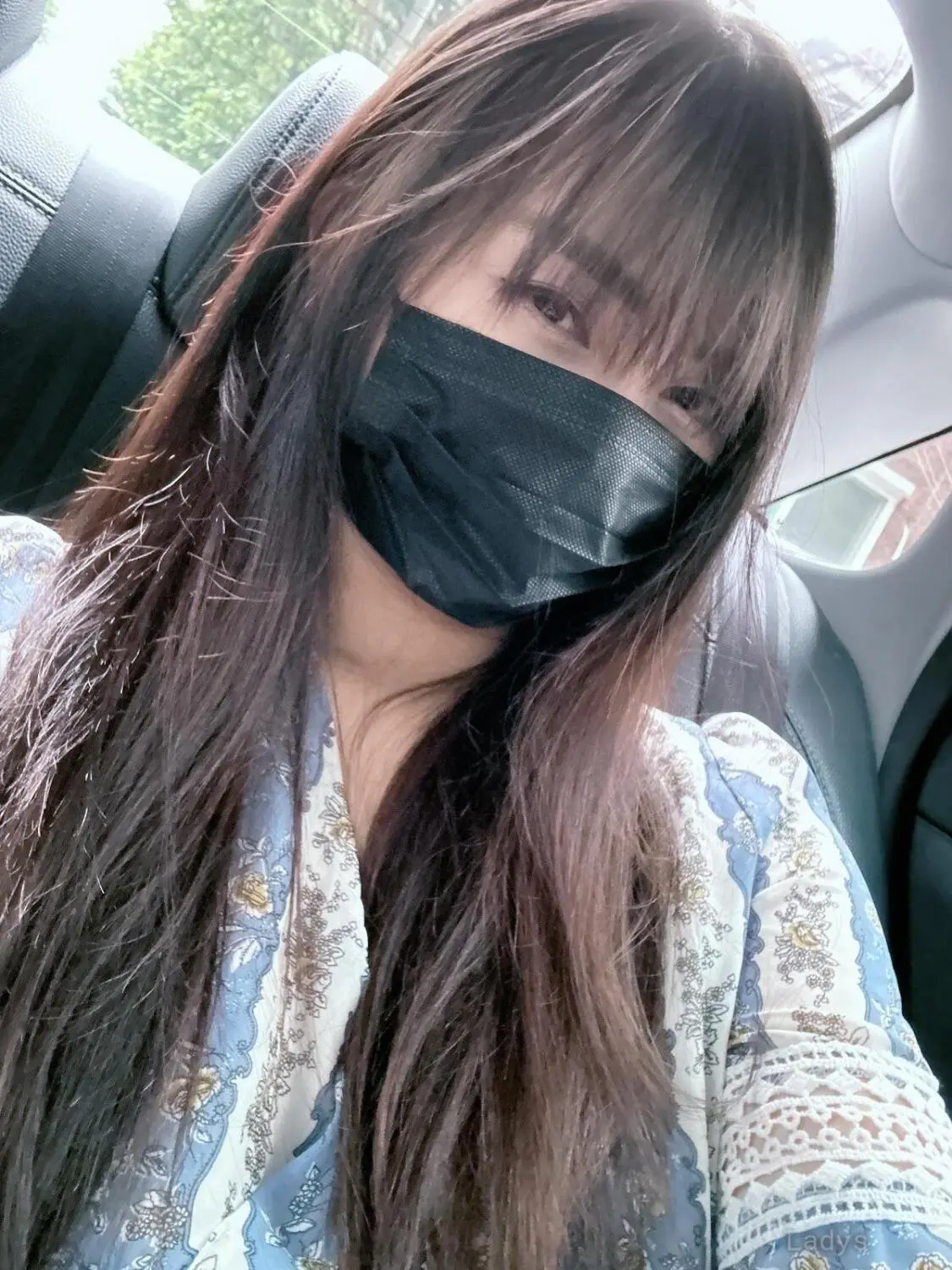 Akari, 25 years old Okinawa escort girl with big tits, height 165 sm, Weight kg