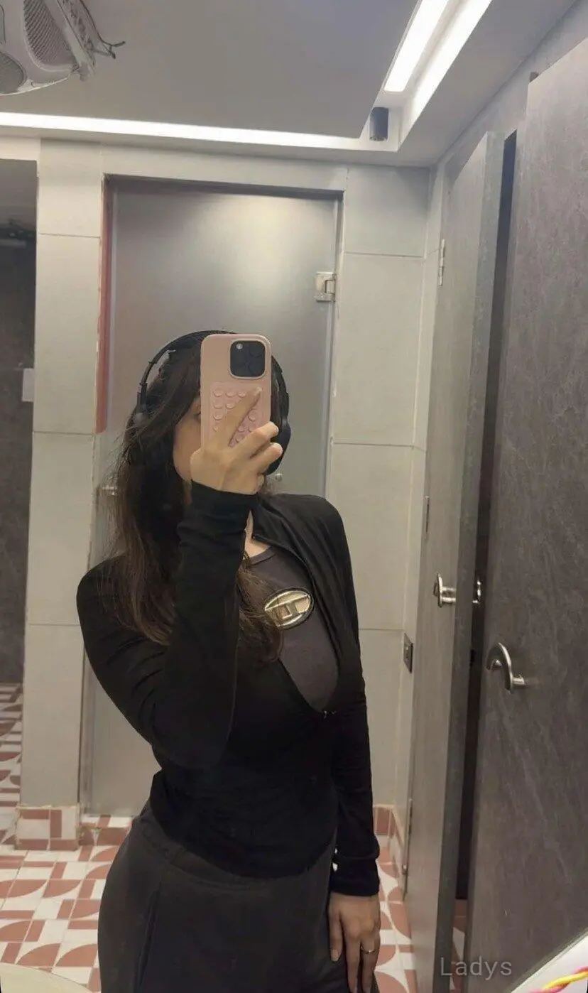 Pricillia, 24 years beautiful nude Okinawa escorts girl, height  sm, Weight  kg