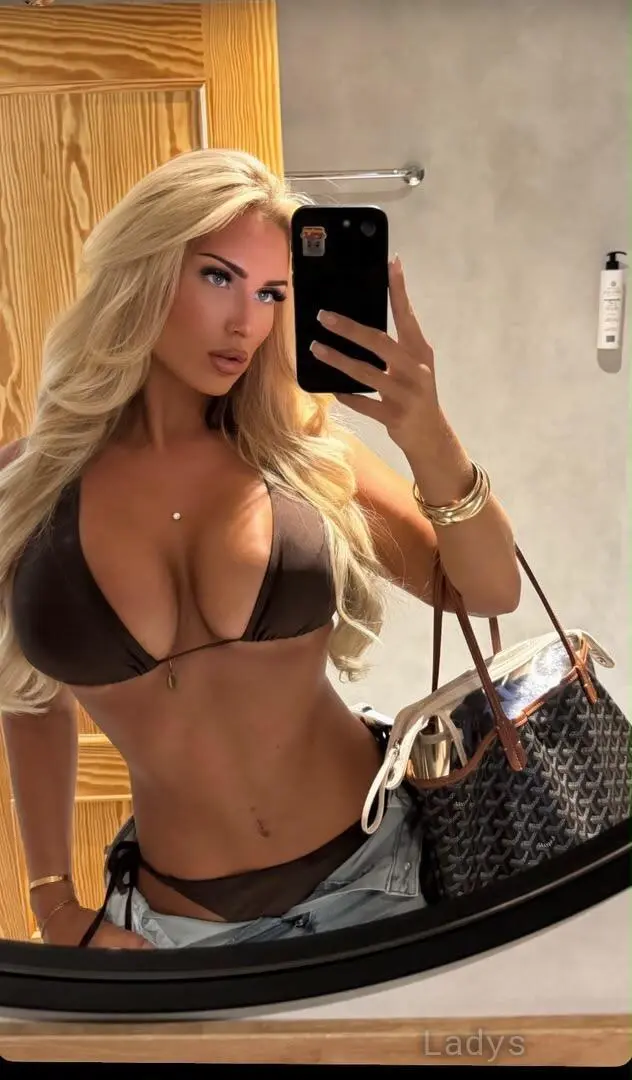 Mandy, 34 years beautiful nude Oklahoma City escorts girl, height 157 sm, Weight 44 kg