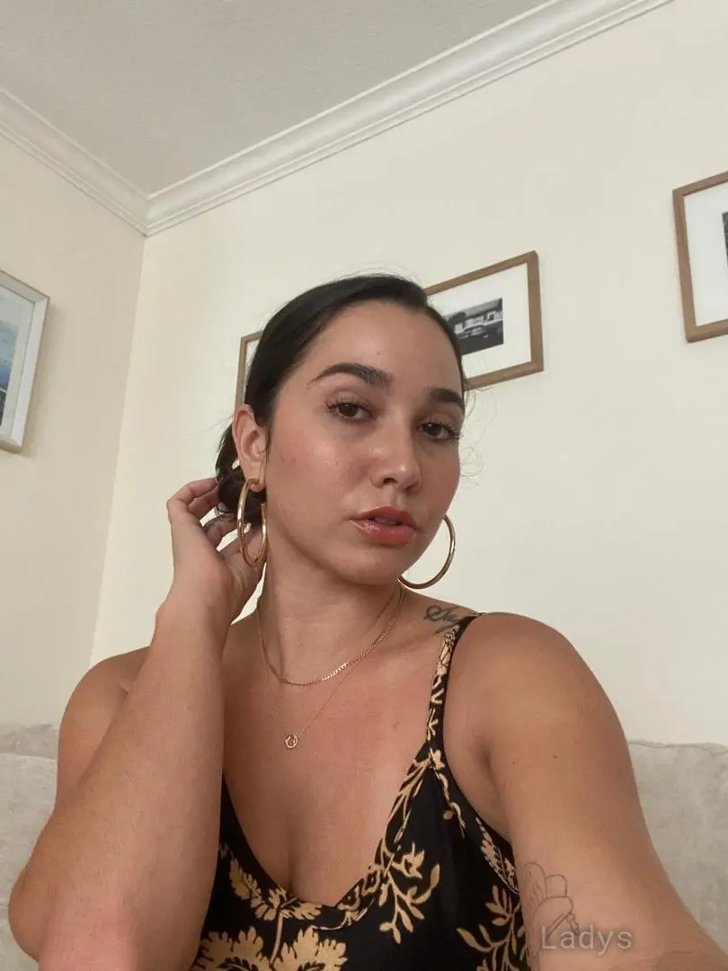 Angelique, 24 years beautiful nude Oostende escorts girl, height 175 sm, Weight 44 kg